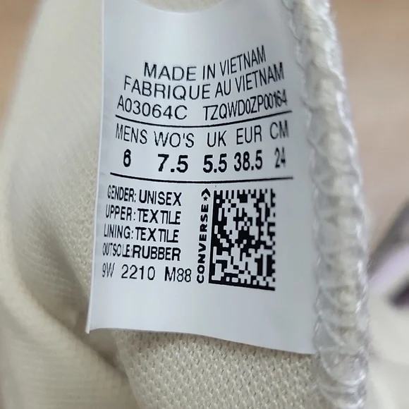 Converse High Top Brand new in the box no lid authentic. - Picture 15 of 16